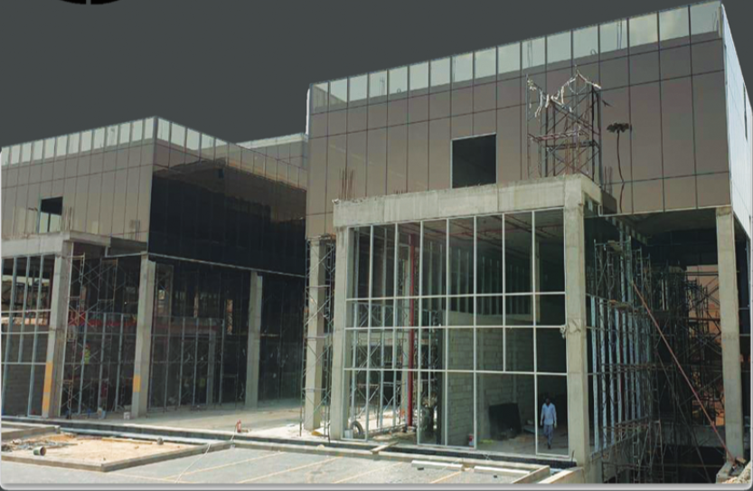 Exit 5 restaurant complex